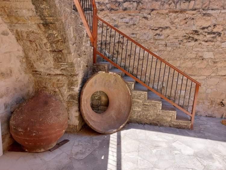 Thalassovouni Traditional House In The Center Of The Village Exterior foto